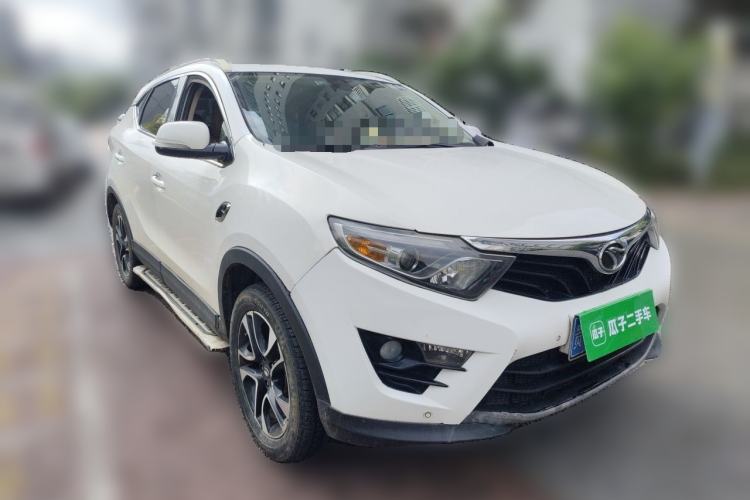 Used Soueast DX7 2015 1.5T Manual Luxury Model Front Right 45 Deg