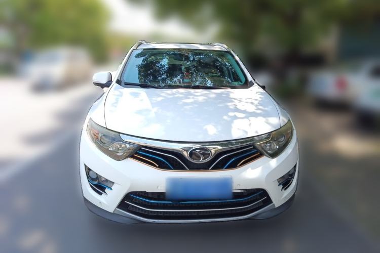 Used Soueast DX7 2015 1.5T Automatic Luxury Model Front