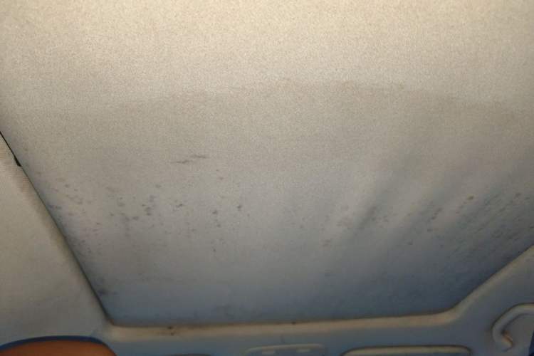 Used Soueast DX7 2015 1.5T Manual Luxury Model Headliner