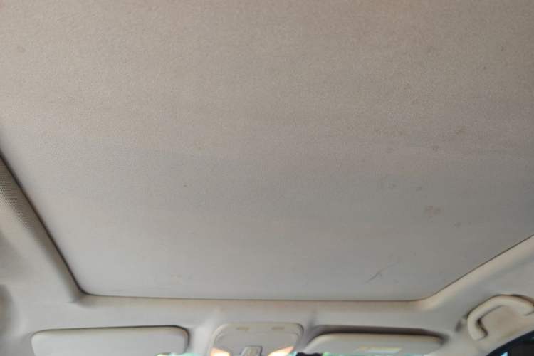 Used Soueast DX7 2015 1.5T Automatic Luxury Model Headliner