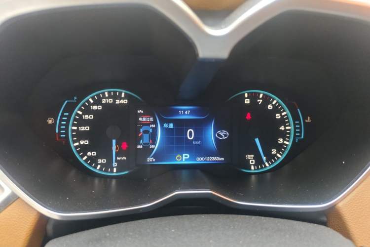 Used Soueast DX7 2015 1.5T Automatic Luxury Model Instrument Cluster