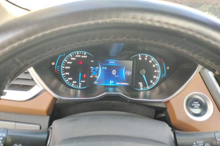 Used Soueast DX7 2015 1.5T Automatic Prestige Model Instrument Cluster