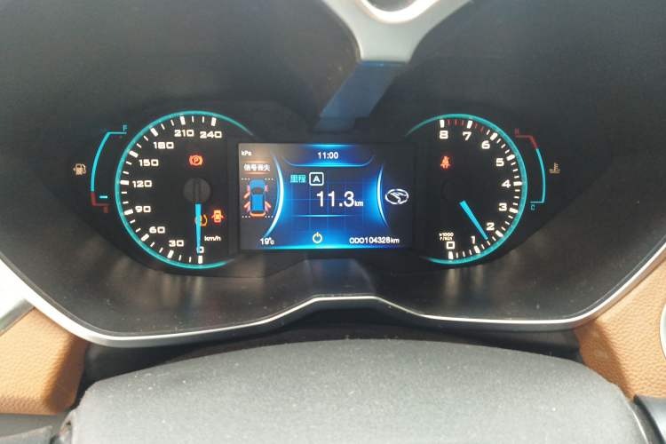 Used Soueast DX7 2015 1.5T Manual Luxury Model Instrument Cluster
