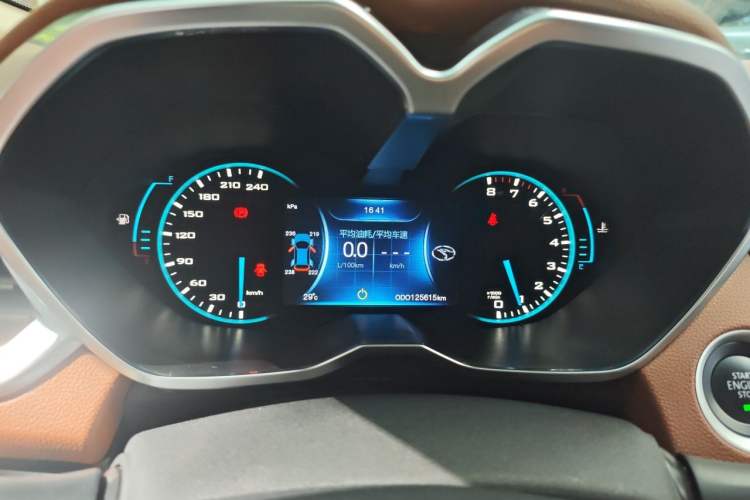Used Soueast DX7 2015 1.5T Manual Luxury Model Instrument Cluster