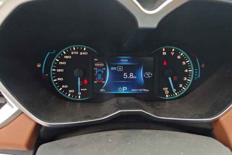 Used Soueast DX7 2015 1.5T Automatic Prestige Model Instrument Cluster