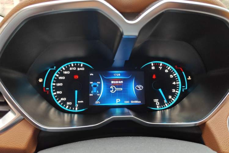 Used Soueast DX7 2015 1.5T Automatic Luxury Model Instrument Cluster