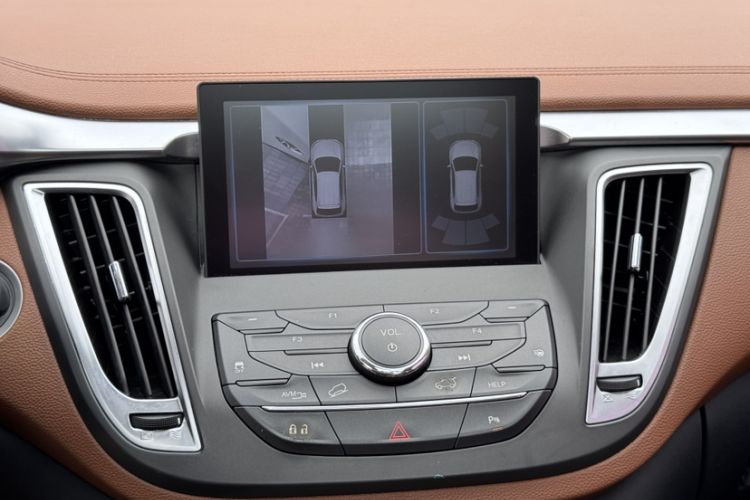 Used Soueast DX7 2015 1.5T Automatic Prestige Model Interior 2