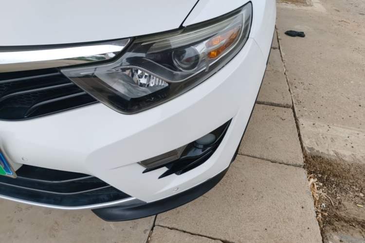 Used Soueast DX7 2015 1.5T Automatic Luxury Model Left Front Headlight