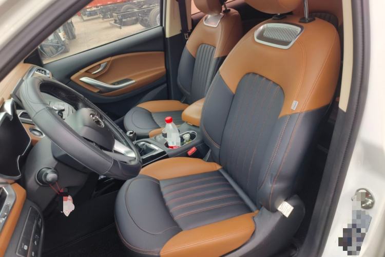 Used Soueast DX7 2015 1.5T Manual Luxury Model Left Front Seat