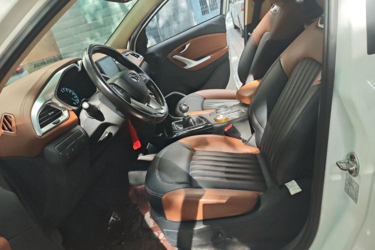 Used Soueast DX7 2015 1.5T Manual Luxury Model Left Front Seat