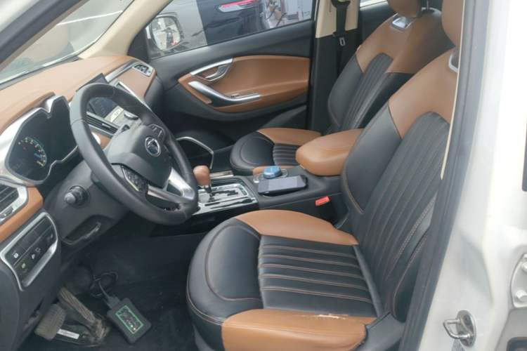 Used Soueast DX7 2015 1.5T Automatic Luxury Model Left Front Seat