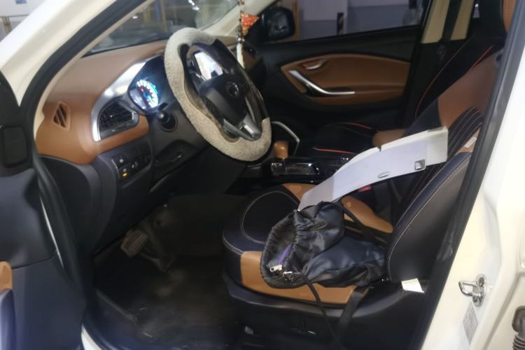 Used Soueast DX7 2015 1.5T Automatic Luxury Model Left Front Seat
