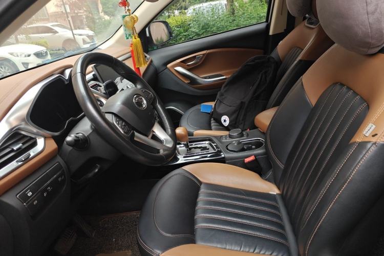 Used Soueast DX7 2015 1.5T Automatic Luxury Model Left Front Seat