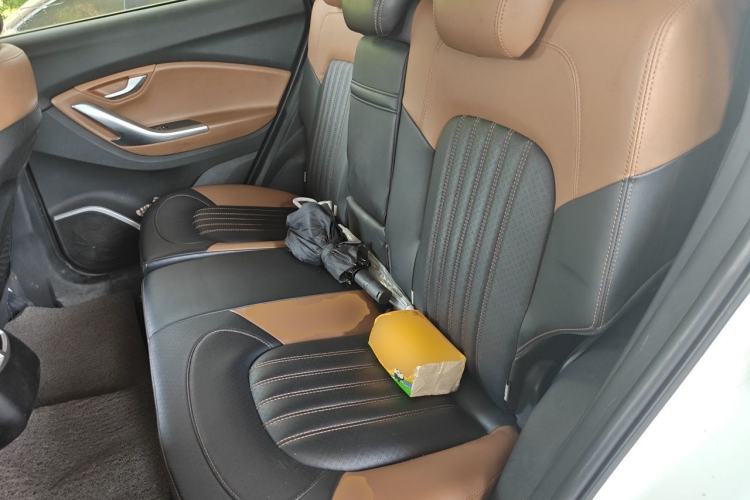 Used Soueast DX7 2015 1.5T Automatic Prestige Model Left Rear Seat