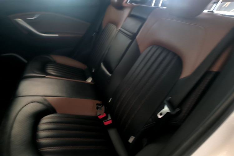 Used Soueast DX7 2015 1.5T Automatic Prestige Model Left Rear Seat