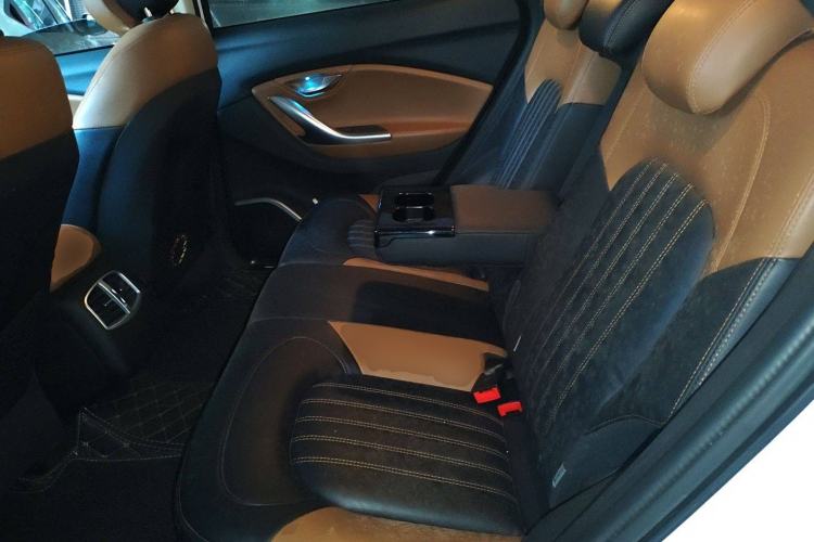 Used Soueast DX7 2015 1.5T Manual Luxury Model Left Rear Seat