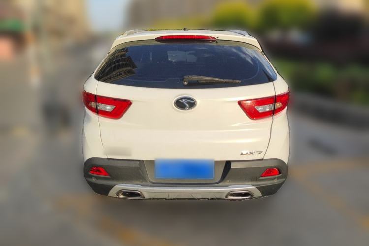 Used Soueast DX7 2015 1.5T Automatic Prestige Model Rear