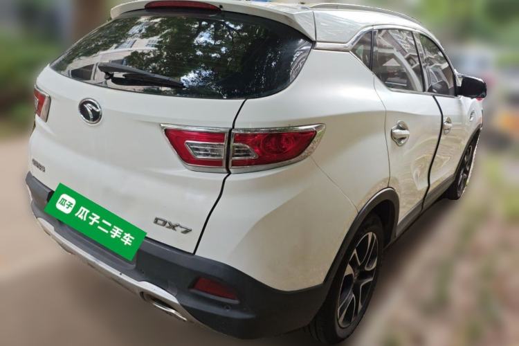 Used Soueast DX7 2015 1.5T Automatic Luxury Model Rear Right 45 Deg