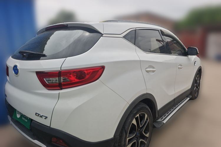 Used Soueast DX7 2015 1.5T Automatic Luxury Model Rear Right 45 Deg