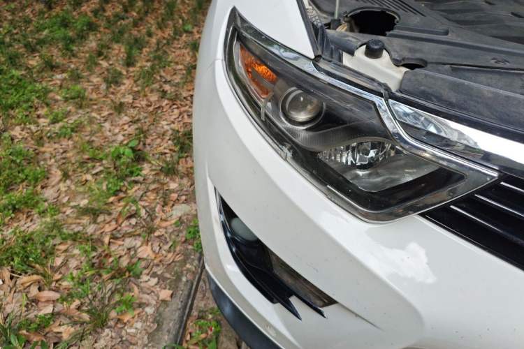 Used Soueast DX7 2015 1.5T Automatic Luxury Model Right Front Headlight