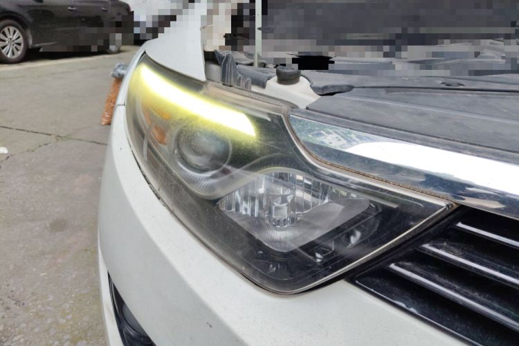 Used Soueast DX7 2015 1.5T Manual Luxury Model Right Front Headlight