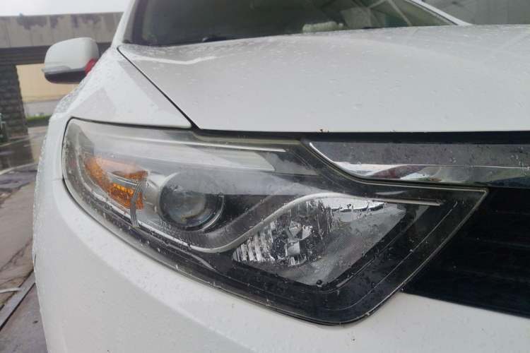 Used Soueast DX7 2015 1.5T Manual Luxury Model Right Front Headlight