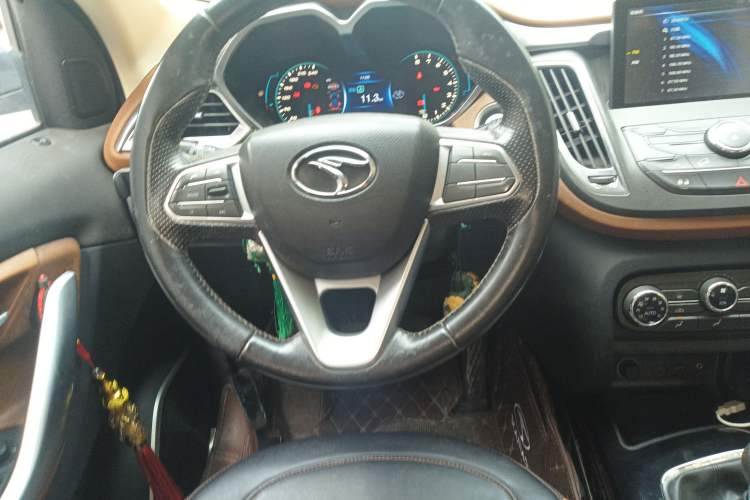 Used Soueast DX7 2015 1.5T Manual Luxury Model Steering Wheel