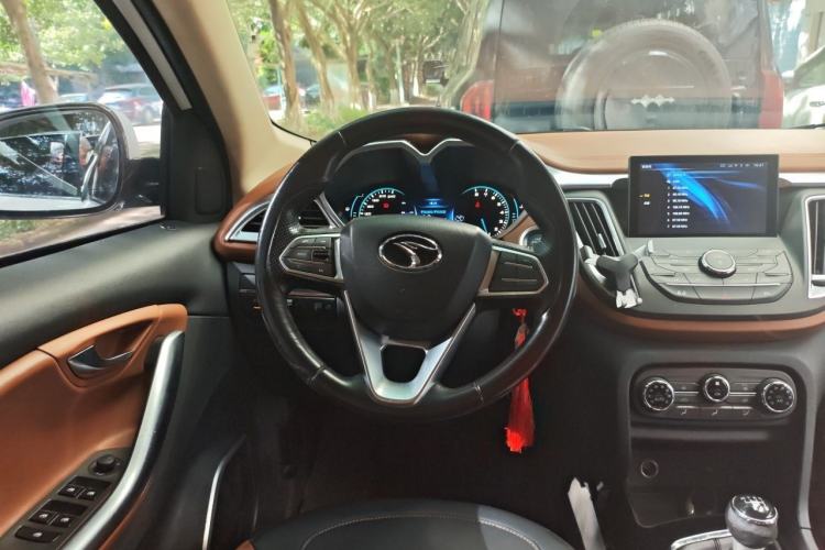 Used Soueast DX7 2015 1.5T Manual Luxury Model Steering Wheel