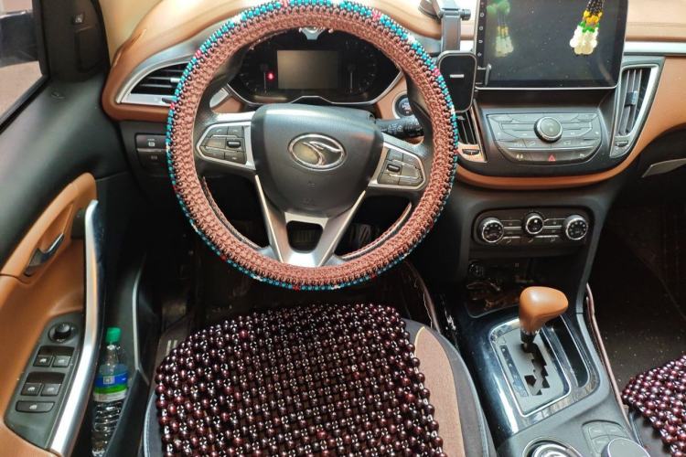 Used Soueast DX7 2015 1.5T Automatic Luxury Model Steering Wheel
