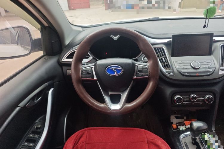 Used Soueast DX7 2015 1.5T Automatic Luxury Model Steering Wheel