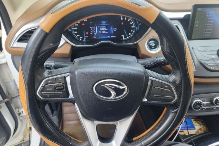 Used Soueast DX7 2015 1.5T Manual Luxury Model Steering Wheel