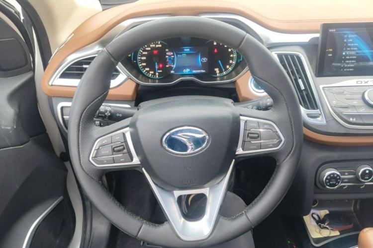 Used Soueast DX7 2015 1.5T Automatic Luxury Model Steering Wheel