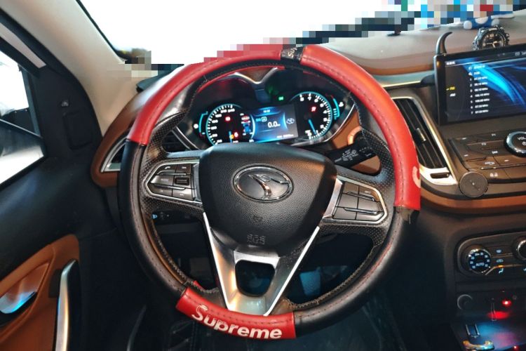 Used Soueast DX7 2015 1.5T Manual Luxury Model Steering Wheel