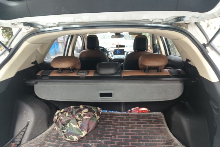 Used Soueast DX7 2015 1.5T Manual Luxury Model Trunk