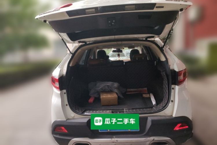 Used Soueast DX7 2015 1.5T Automatic Luxury Model Trunk