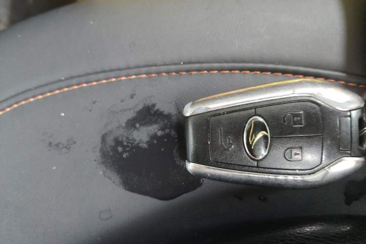 Used Soueast DX7 2015 1.5T Manual Luxury Model Vehicle Key