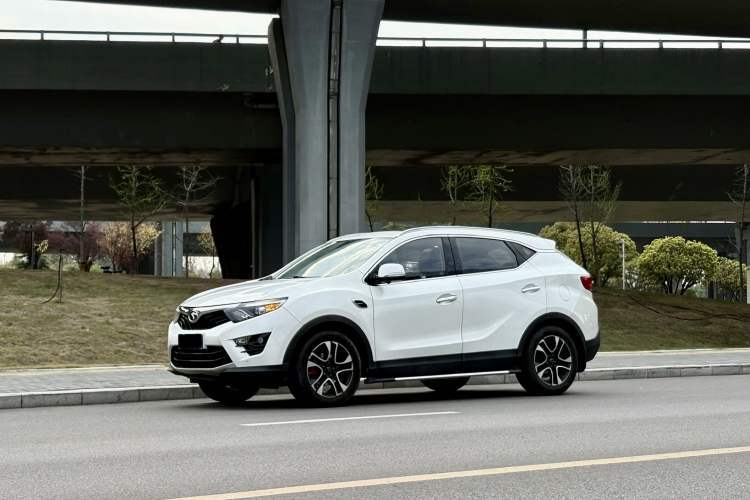 Used Soueast DX7 2015 1.5T Automatic Prestige Model Guazi used car, China used car export, Used car for sale, Used  cars, Cheapest cars for sale