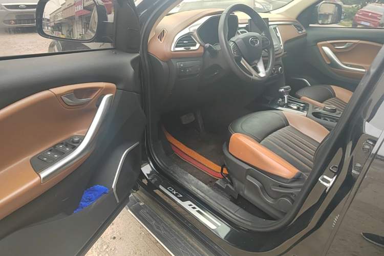 Used Soueast DX7 2016 1.5T Automatic Glory Edition Driver Seat