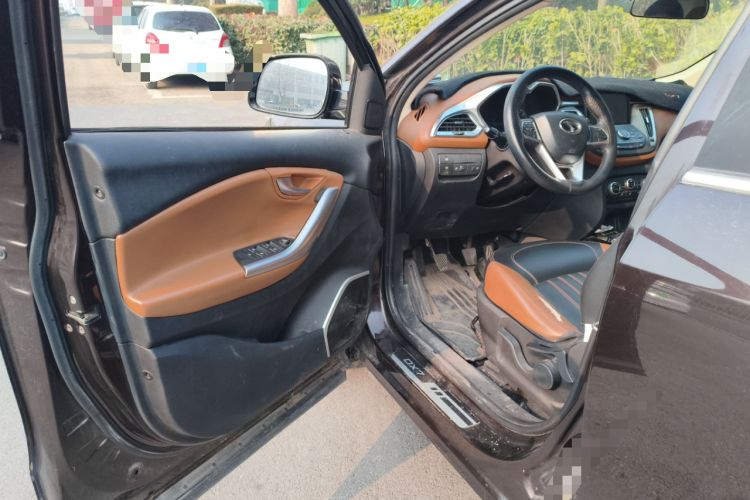 Used Soueast DX7 2016 1.5T Manual Triumph Edition Driver Seat