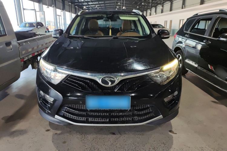 Used Soueast DX7 2016 1.5T Manual Triumph Edition Front