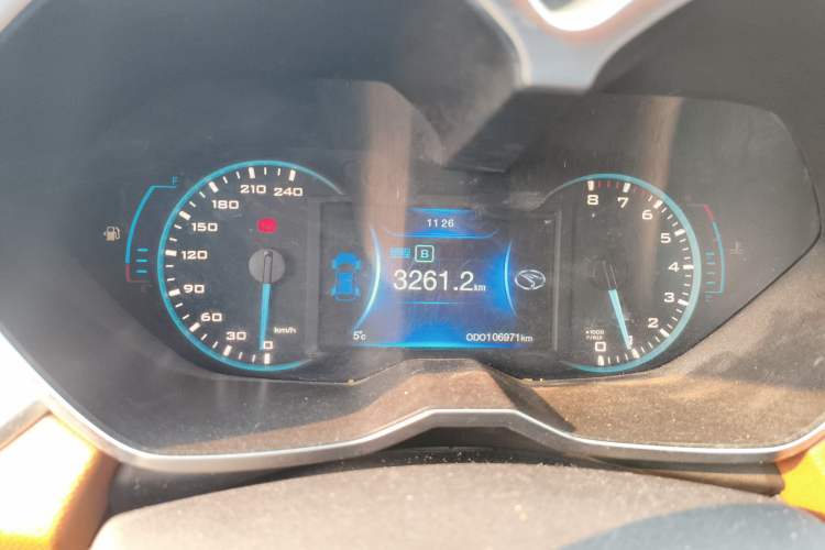 Used Soueast DX7 2016 1.5T Manual Triumph Edition Instrument Cluster
