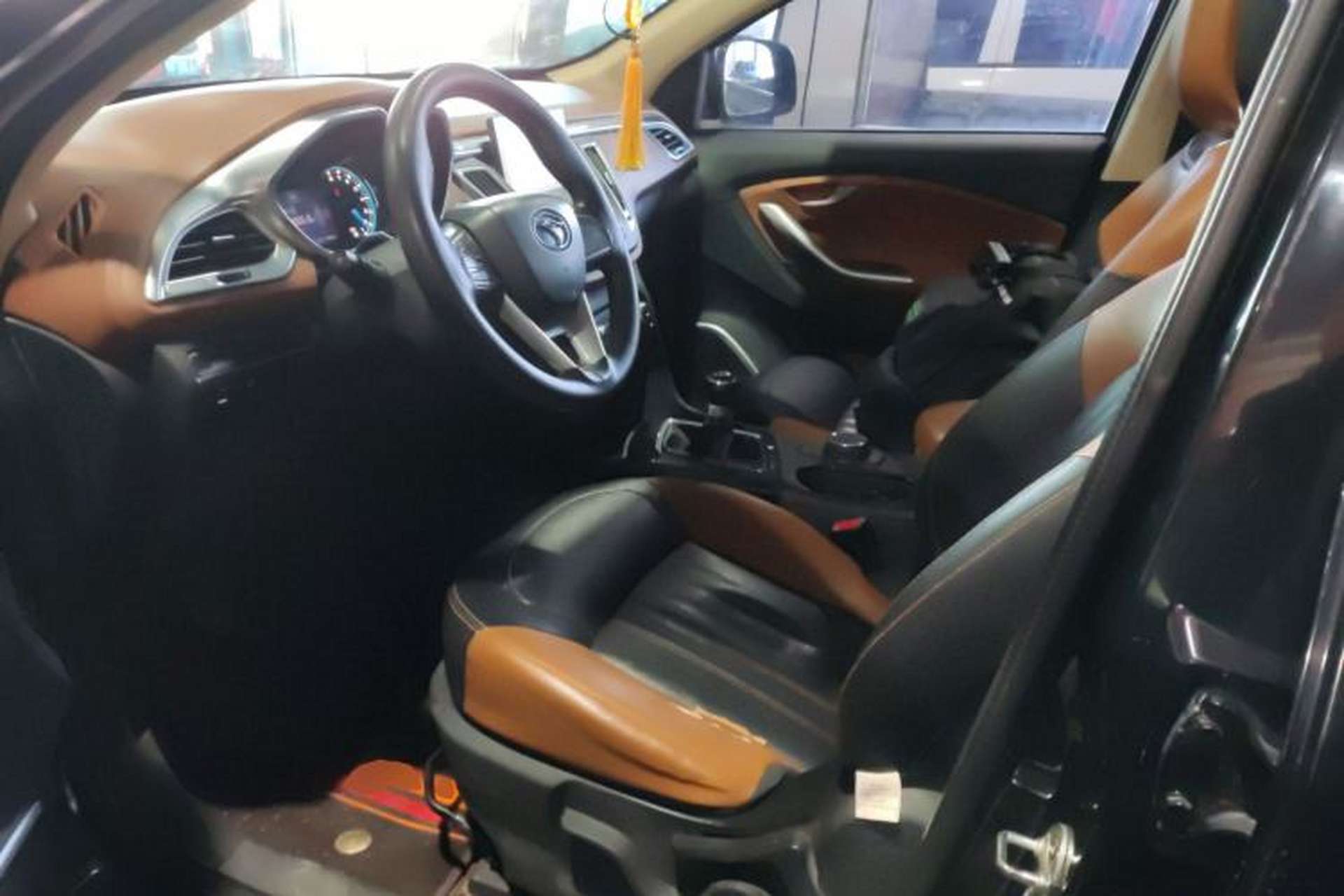 Used Soueast DX7 2016 1.5T Manual Triumph Edition Left Front Seat