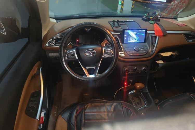 Used Soueast DX7 2016 1.5T Automatic Glory Edition Steering Wheel