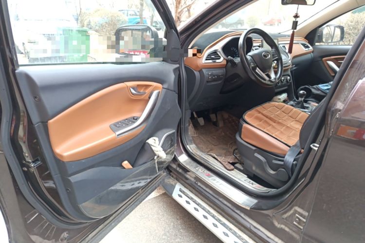 Used Soueast DX7 2016 1.5T Manual Triumph Edition Driver Seat