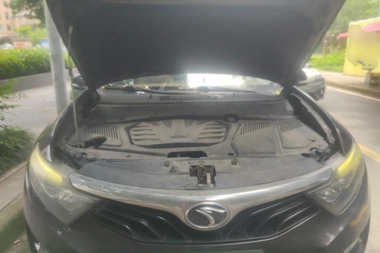 Used Soueast DX7 2016 1.5T Manual Triumph Edition Engine Bay