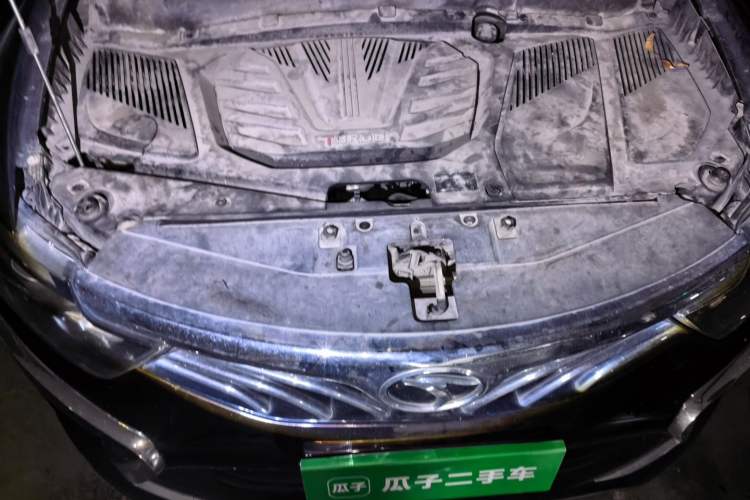 Used Soueast DX7 2016 1.5T Manual Triumph Edition Engine Bay
