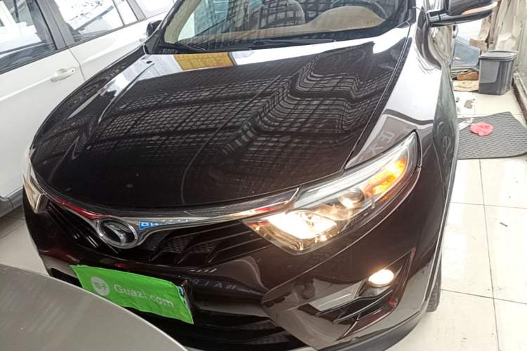 Used Soueast DX7 2016 1.5T Manual Triumph Edition Front