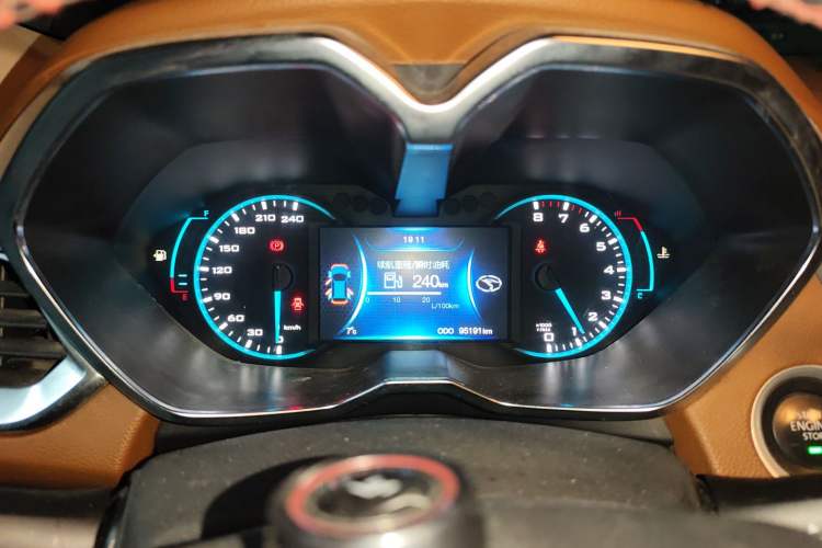 Used Soueast DX7 2016 1.5T Manual Triumph Edition Instrument Cluster