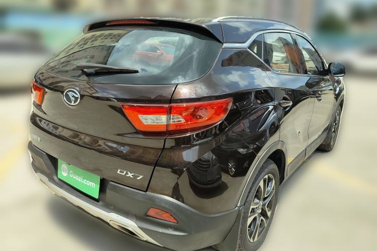 Used Soueast DX7 2016 1.5T Manual Triumph Edition Rear Right 45 Deg