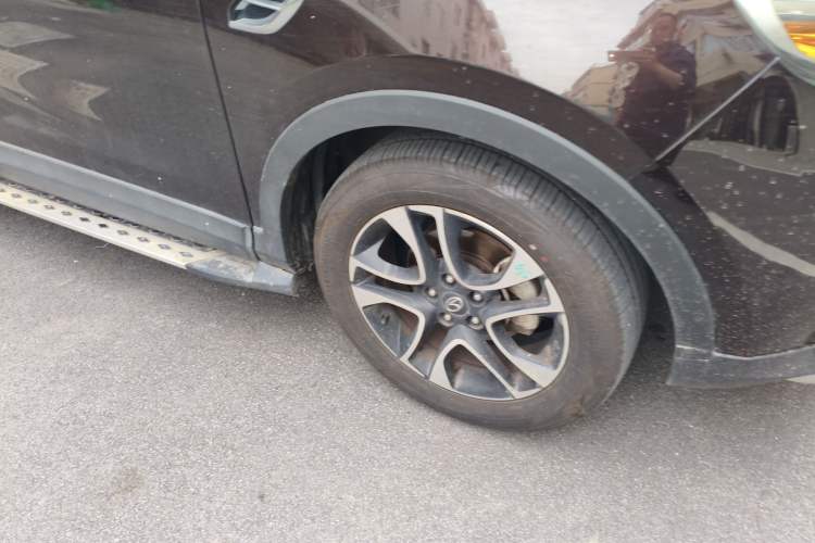 Used Soueast DX7 2016 1.5T Automatic Glory Edition Right Front Wheel Hub